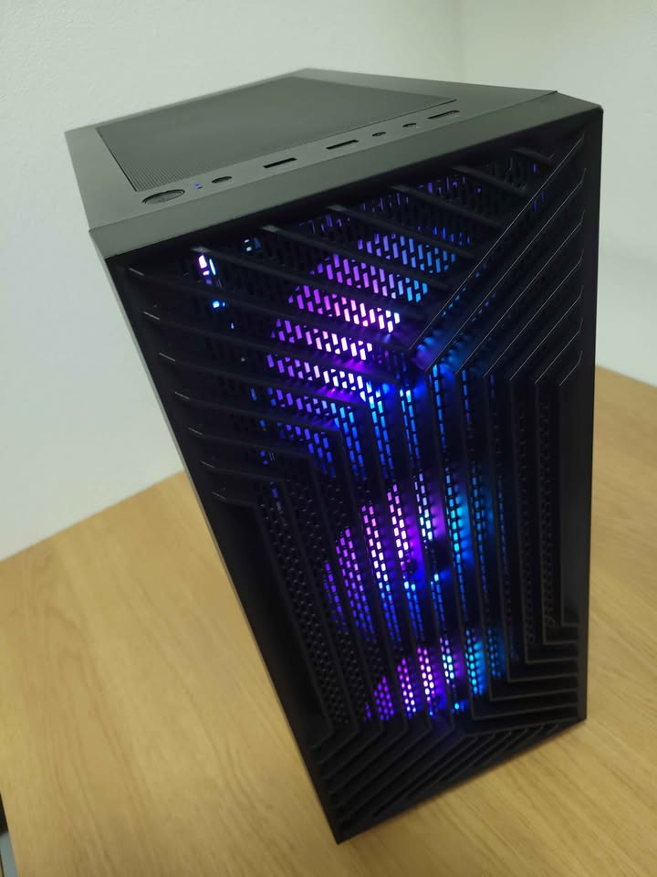 PC Gaming i5 12400 | RX 9060 XT 16 GB | 1 TB SSD NVMe | 16 GB RAM - Image 6