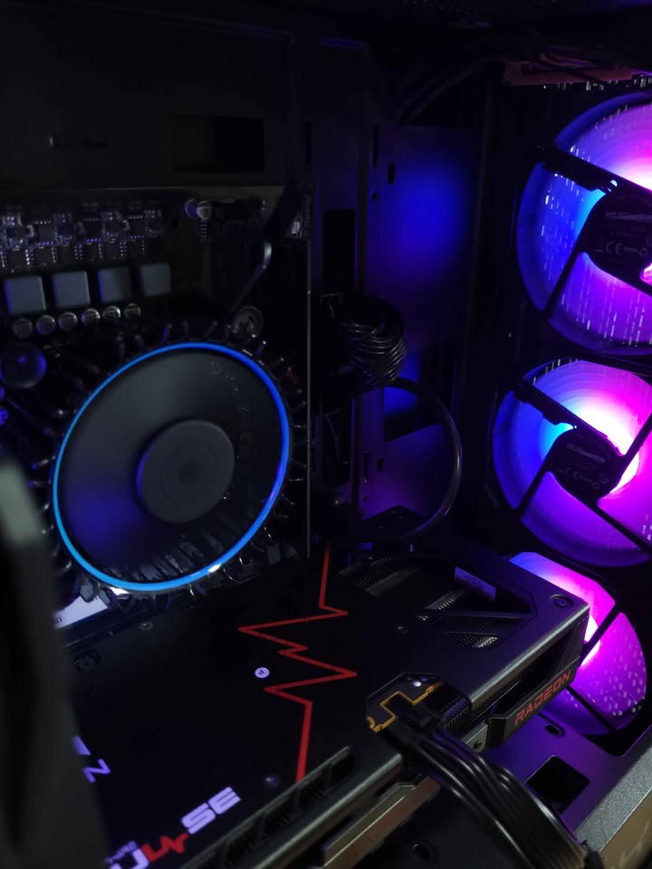 PC Gaming i5 12400 | RX 9060 XT 16 GB | 1 TB SSD NVMe | 16 GB RAM - Image 4