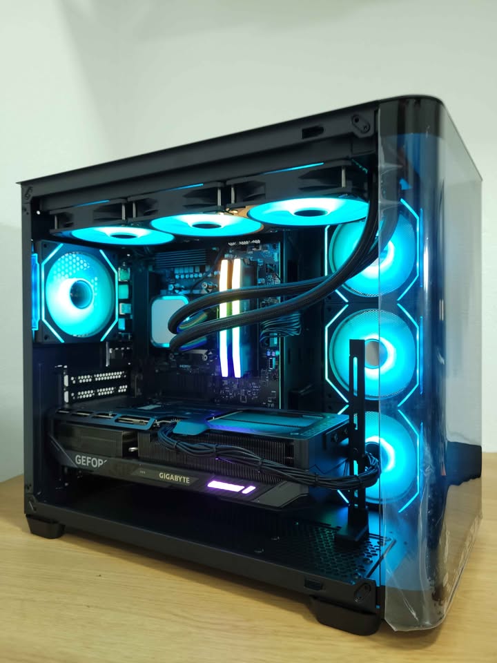 PC Gaming Ryzen 7 9800X3D | RTX 5070 TI 16GB | 32 GB DDR5 | 2TB NVMe - Image 10